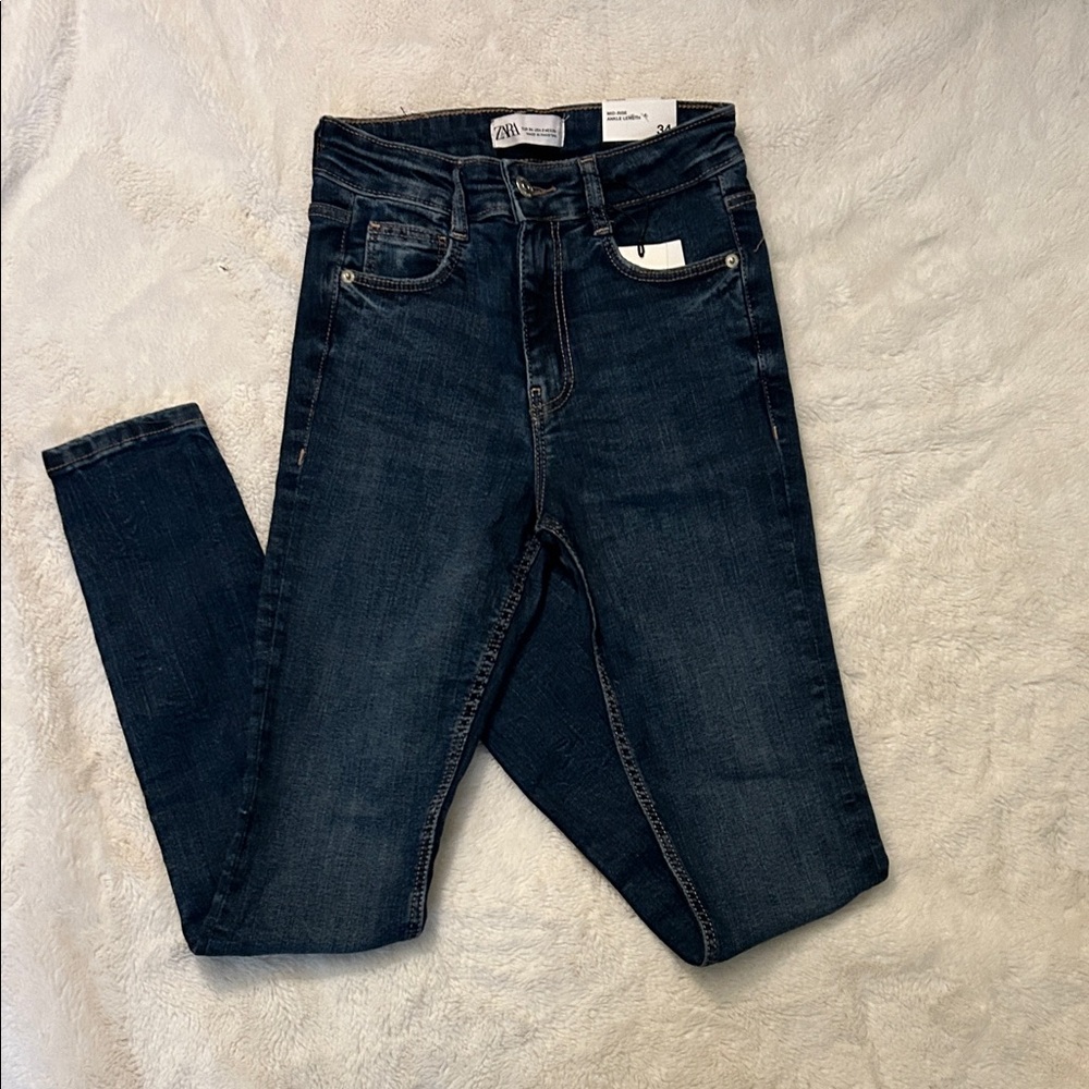 NWT Zara Women's Sculpt Skinny Jeans